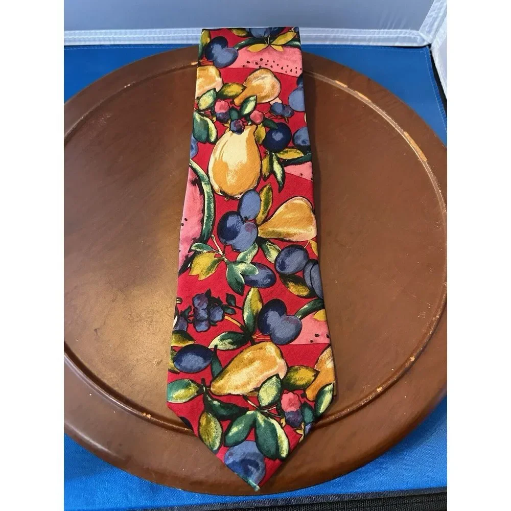 Hathaway Men's Multicolor 100% Imported Silk Tie Fruit Necktie USA Made